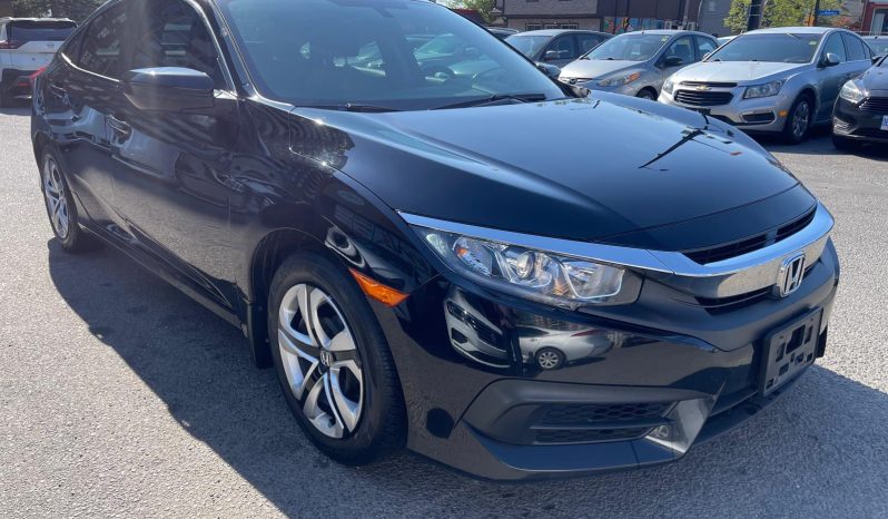 2018 Honda Civic Sedan LX Manual/FINANCE ME!/CLEAN CARFAX/ full