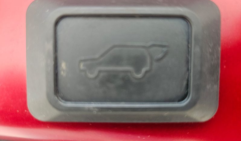 2020 Toyota RAV4 XLE AWD /Low Mileage /SUNROOF /FINANCE ME! full