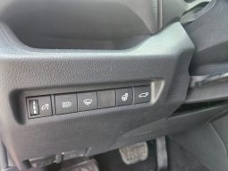 2020 Toyota RAV4 XLE AWD /Low Mileage /SUNROOF /FINANCE ME! full