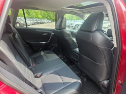 2020 Toyota RAV4 XLE AWD /Low Mileage /SUNROOF /FINANCE ME! full