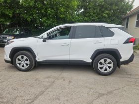 2020 Toyota RAV4 LE AWD Certified /FINANCE ME