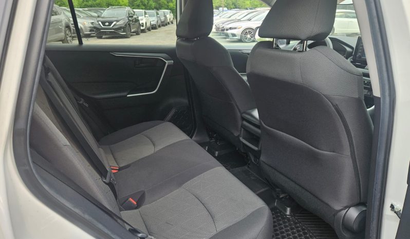 2020 Toyota RAV4 LE AWD Certified /FINANCE ME full