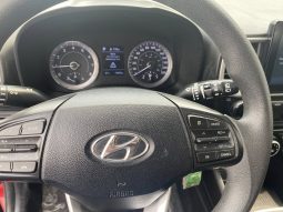 2021 Hyundai Venue Essential IVT Low Mileage /Heated Seats /FINANCE! full